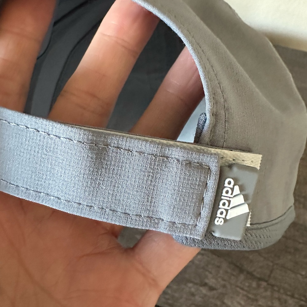 Adidas cap - Picture 3 of 4
